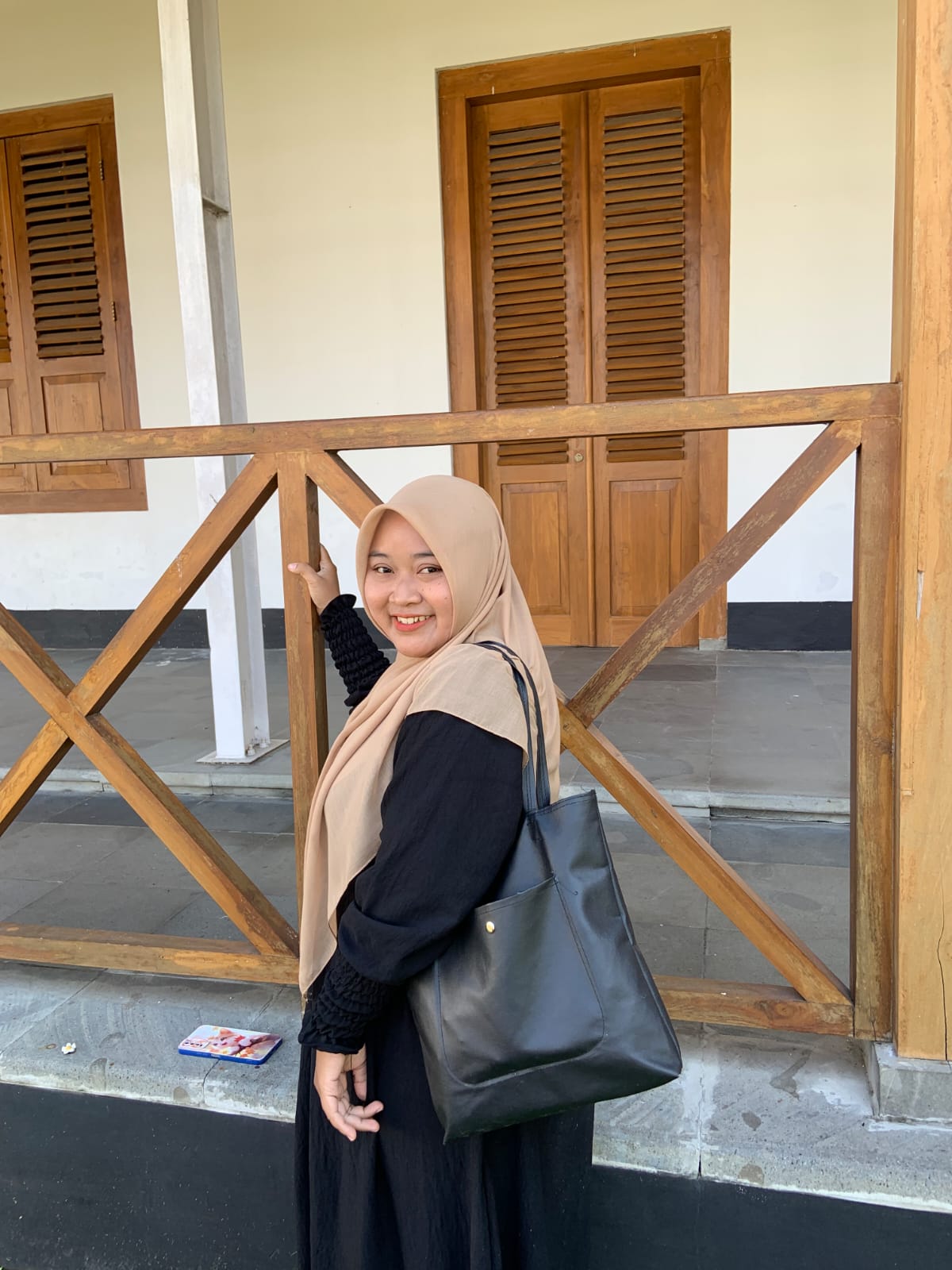 Anita Retno Wahyuti, S.Pd. (Wali Kelas 3 Umar)