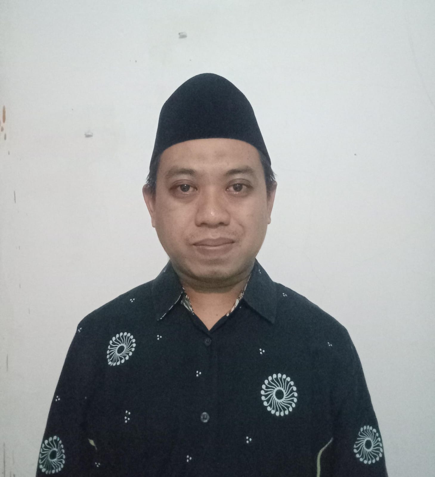 Nur Arifin, S.Pd (Wali Kelas 3 Ali)